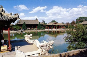 Huaqing Hot Springs